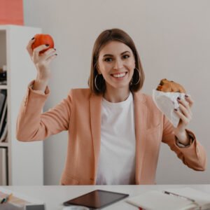 ¿Sabías que tu alimentación puede influir directamente en tu productividad laboral?